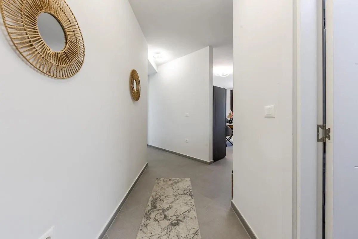 Appartement Hill Side Suite 2 By Ps Durrës